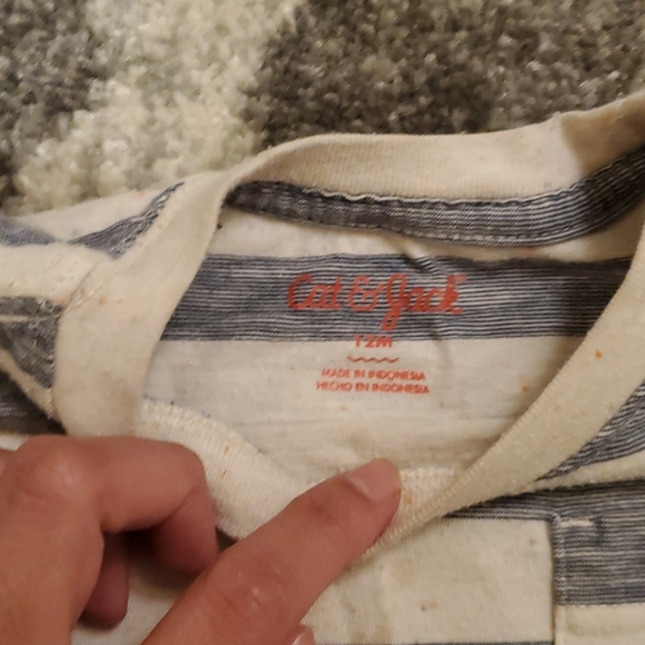 12 month t-shirt bundle - Picture 3 of 4